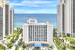 Picture of 19201 Collins Ave # 420, Sunny Isles Beach, FL 33160