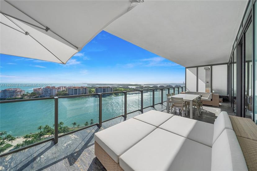 Picture of 800 S Pointe Dr # 2002, Miami Beach FL 33139