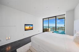 Picture of 800 S Pointe Dr # 2002, Miami Beach, FL 33139