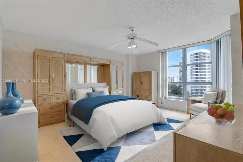 Picture of 3530 Mystic Pointe Dr # 914, Aventura FL 33180