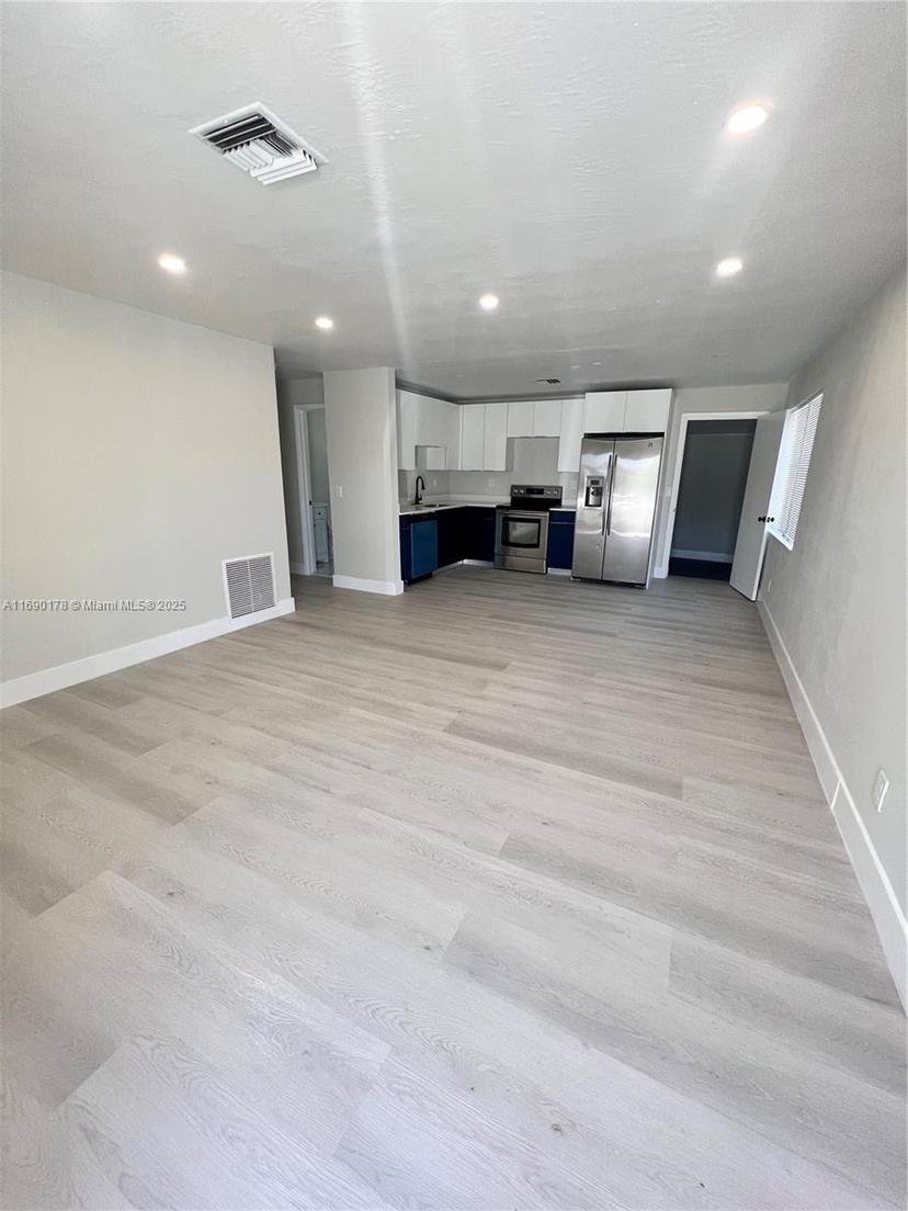 Picture of 3731 SW 58Th Ter, Davie FL 33314