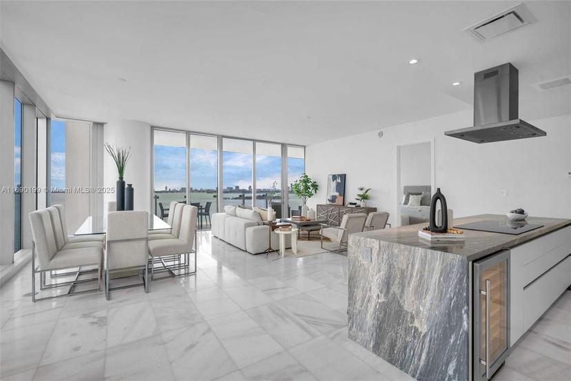 Picture of 700 NE 26Th Ter # 1001, Miami FL 33137