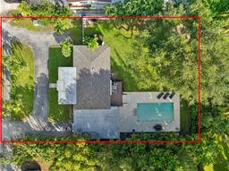Picture of 370 NE 159Th St, Miami, FL 33162