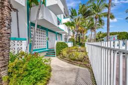 Picture of 350 Collins Ave # 306, Miami Beach, FL 33139