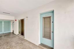 Picture of 350 Collins Ave # 306, Miami Beach, FL 33139