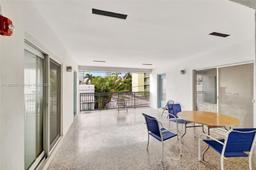 Picture of 350 Collins Ave # 306, Miami Beach, FL 33139
