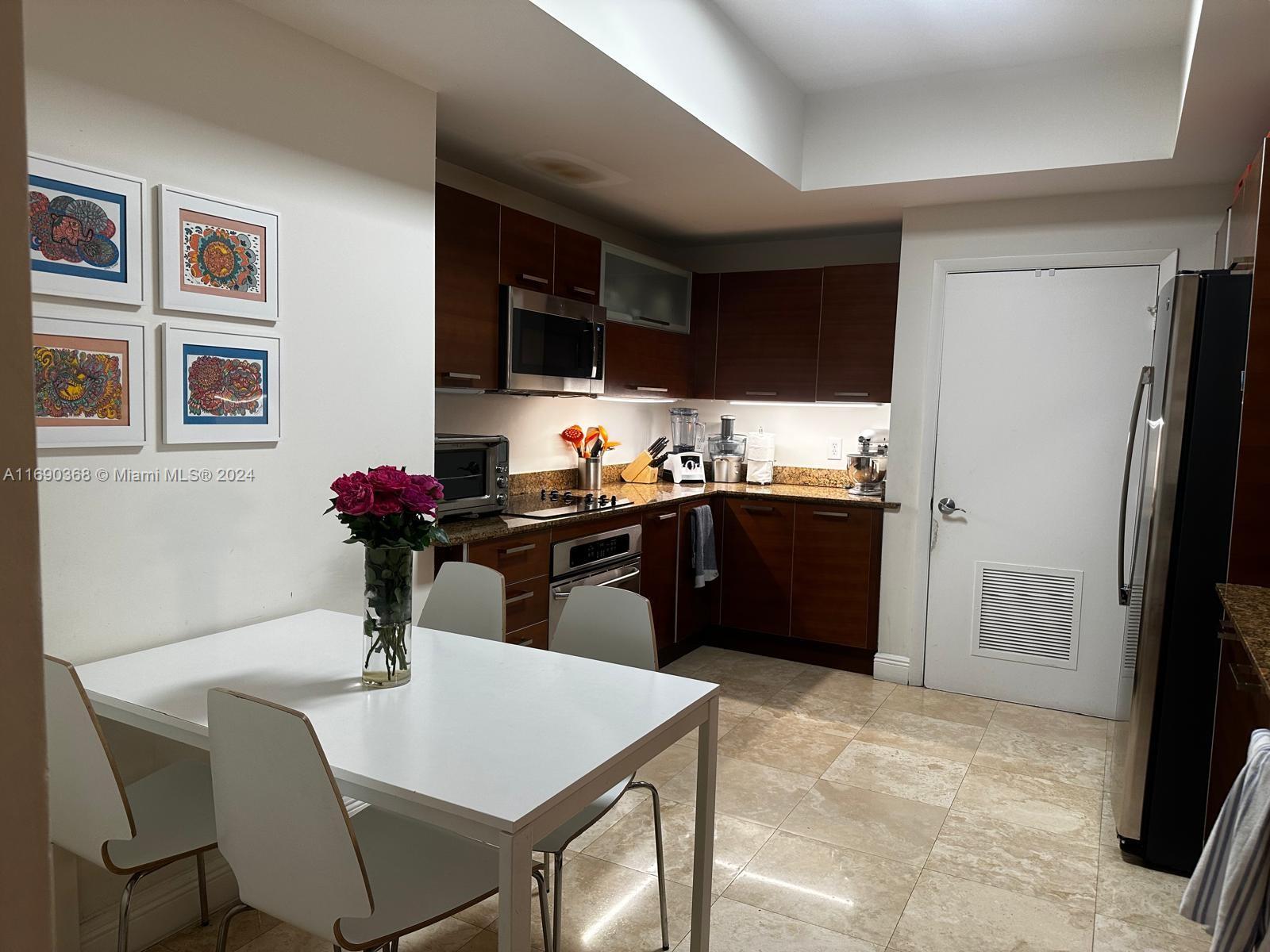 Picture of 3330 NE 190 St # 1215, Aventura, FL 33180