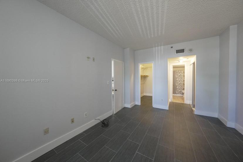 Picture of 1470 NE 123Rd St # A104, North Miami FL 33161