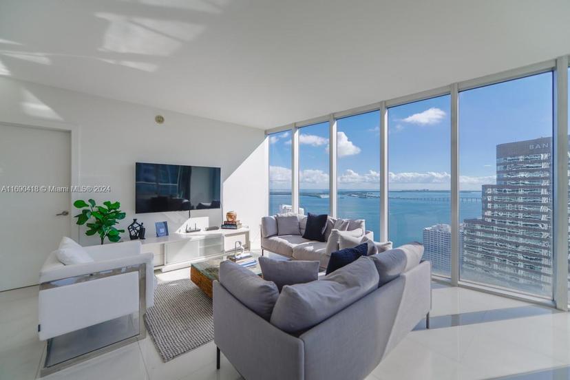 Picture of 485 Brickell Ave # 3708, Miami FL 33131