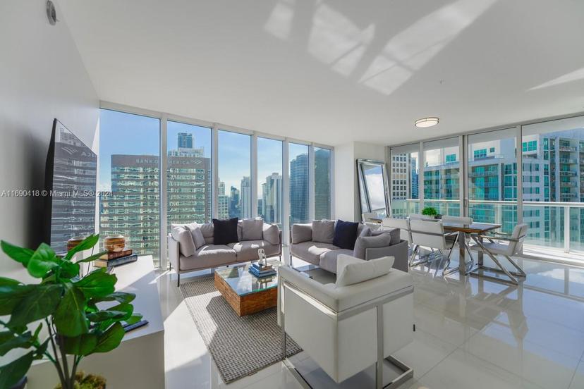 Picture of 485 Brickell Ave # 3708, Miami FL 33131