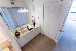 Picture of 20225 NE 34Th Ct # 1711, Aventura, FL 33180