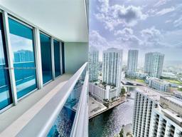 Picture of 200 Biscayne Boulevard Way # 3110, Miami, FL 33131