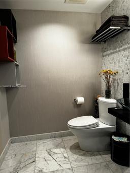 Picture of 200 Biscayne Boulevard Way # 3110, Miami, FL 33131