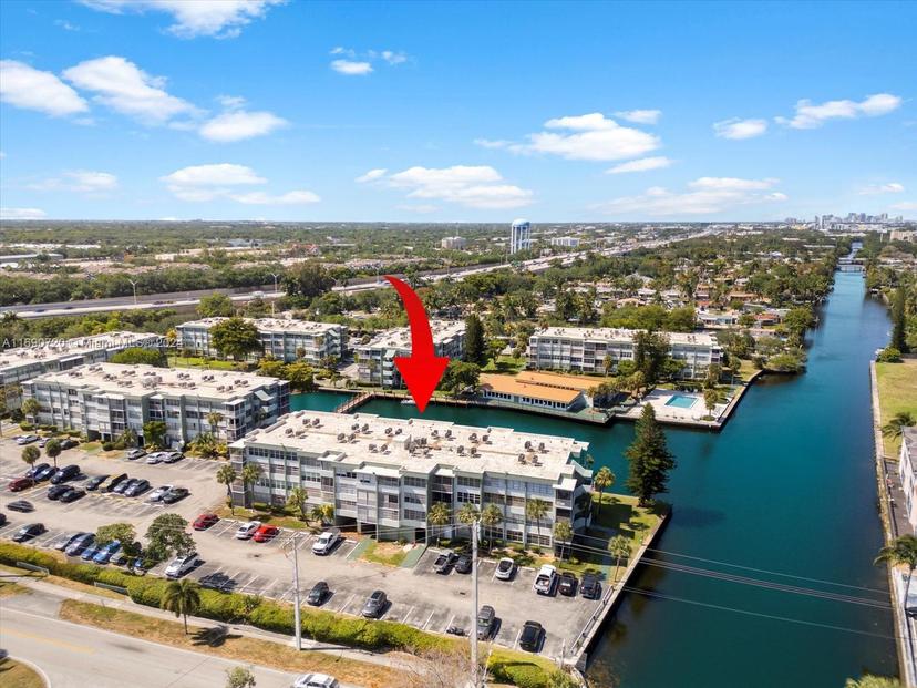 Picture of 2741 Taft St # 401, Hollywood FL 33020