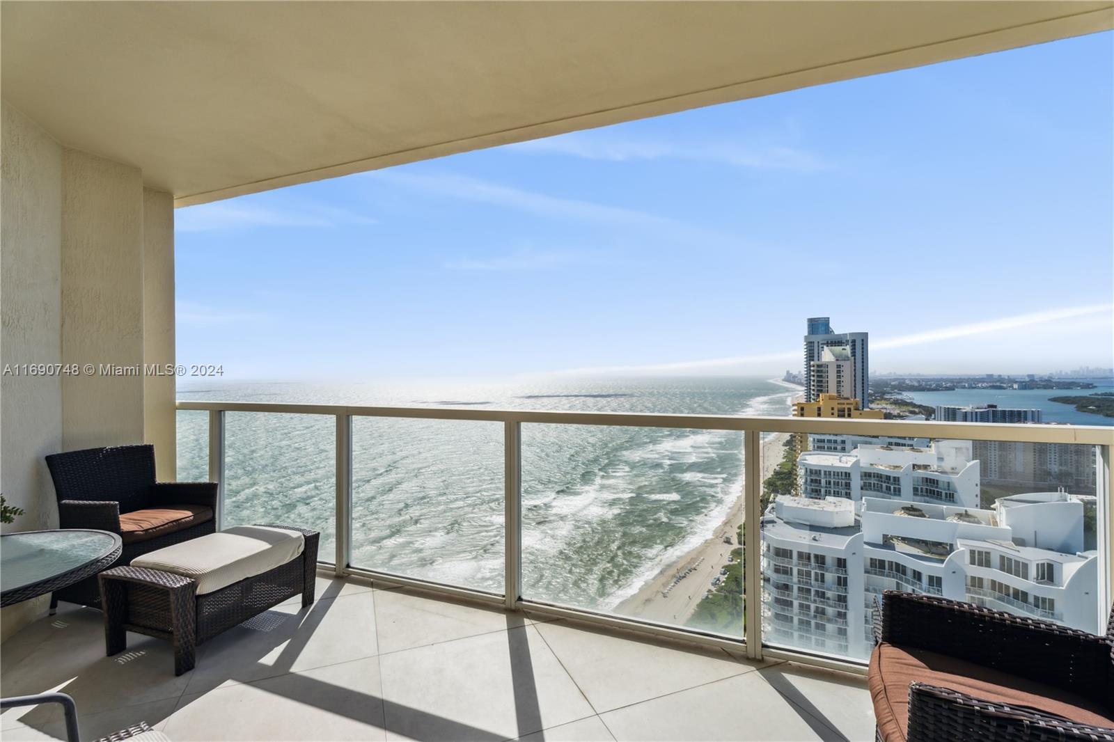 Picture of 16699 Collins Ave # 4110, Sunny Isles Beach, FL 33160