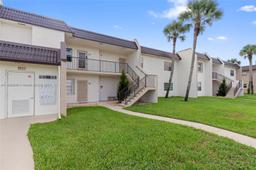 Picture of 110 Lake Meryl Dr # 213, West Palm Beach, FL 33411