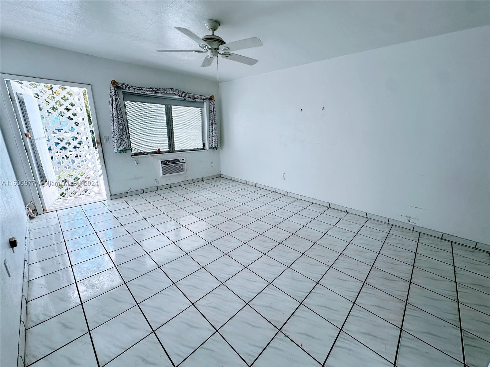 Picture of 641 Espanola Way # 6, Miami Beach, FL 33139