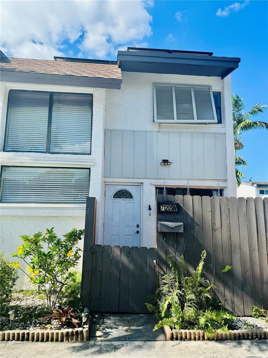 Picture of 7120 SW 110Th Ave # 83716, Miami, FL 33173