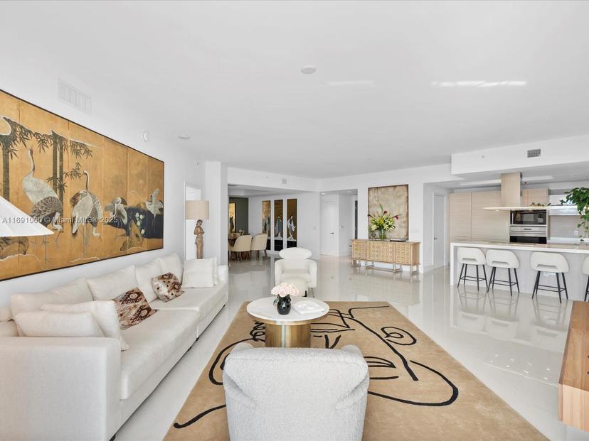 Picture of 17111 Biscayne Blvd # 1104, North Miami Beach FL 33160