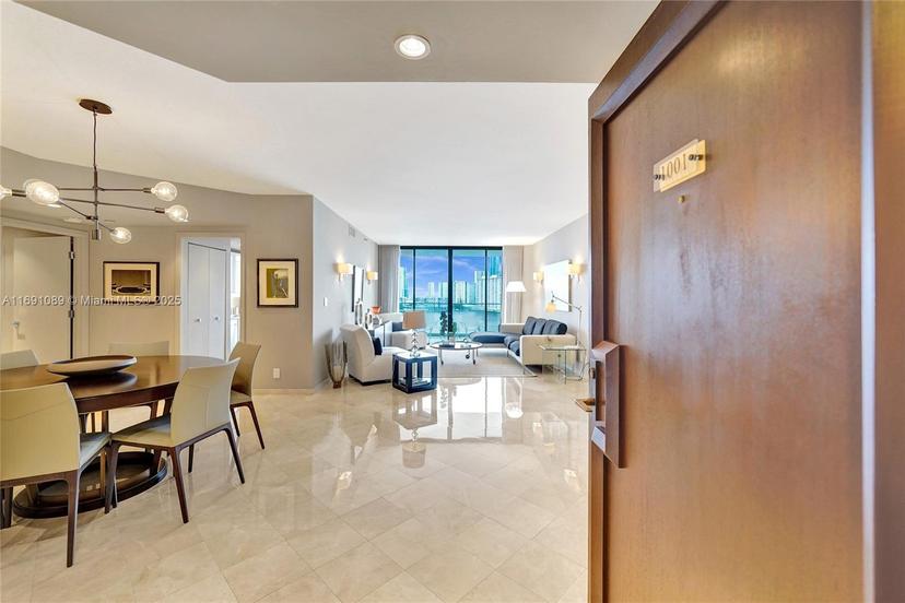 Picture of 2800 Island Blvd # 1001, Aventura FL 33160