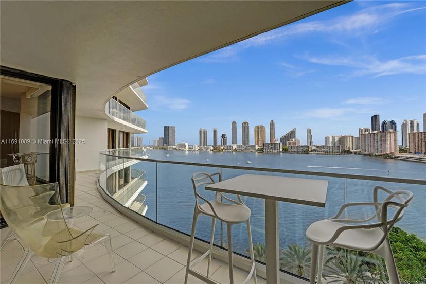 Picture of 2800 Island Blvd # 1001, Aventura FL 33160
