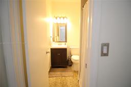Picture of 1313 NW 126Th Ave # 126, Sunrise, FL 33323