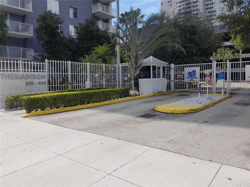 Picture of 850 N Miami Ave # 1104, Miami FL 33136