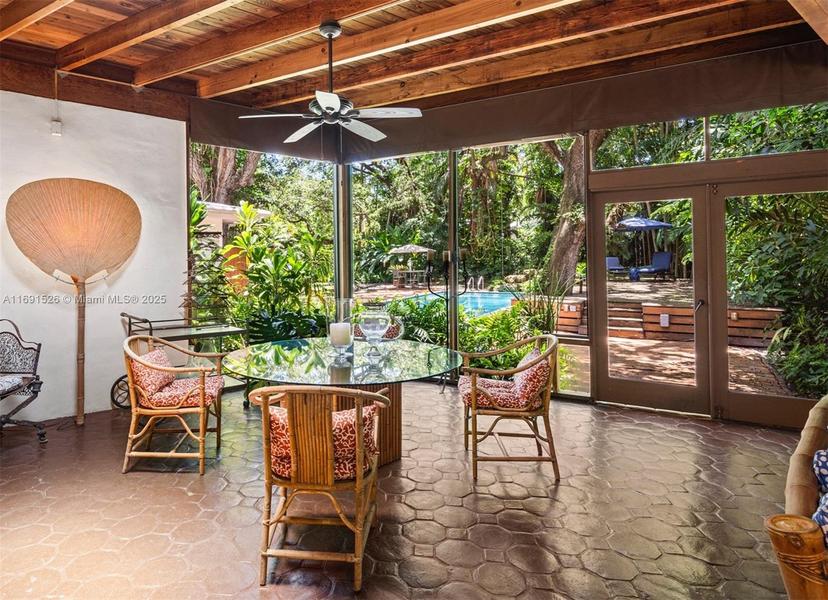 Picture of 3540 N Moorings Way, Miami FL 33133
