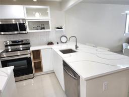 Picture of 800 SE 20Th Ave # 1109, Deerfield Beach, FL 33441