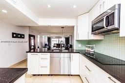 Picture of 2081 S Ocean Dr # 411, Hallandale Beach, FL 33009