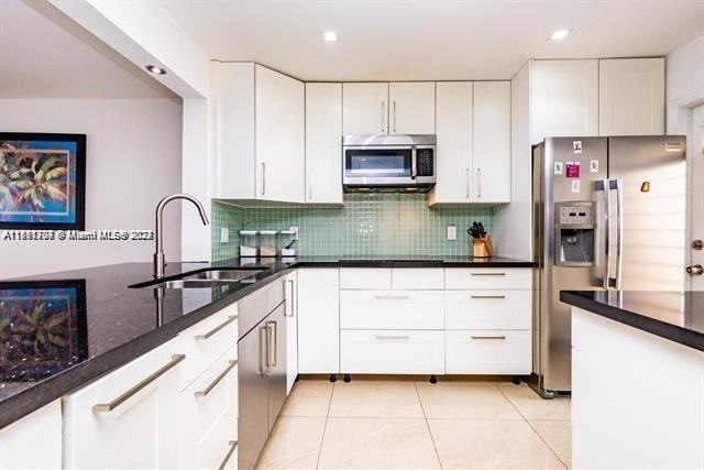 Picture of 2081 S Ocean Dr # 411, Hallandale Beach FL 33009
