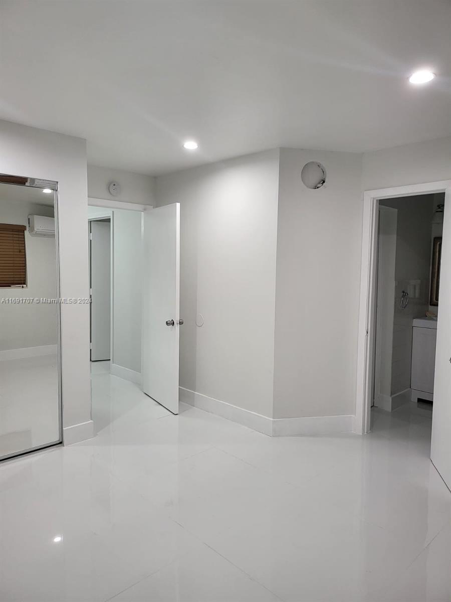 Picture of 9375 SW 40Th Ter # 203, Miami, FL 33165