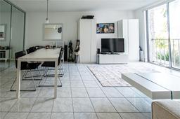 Picture of 800 West Ave # 414, Miami Beach, FL 33139