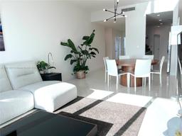 Picture of 7928 East Dr # 605, North Bay Village, FL 33141