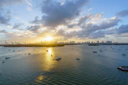 Picture of 1100 West Ave # 1420, Miami Beach, FL 33139