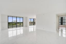 Picture of 3500 Mystic Pointe Dr # 1205, Aventura, FL 33180