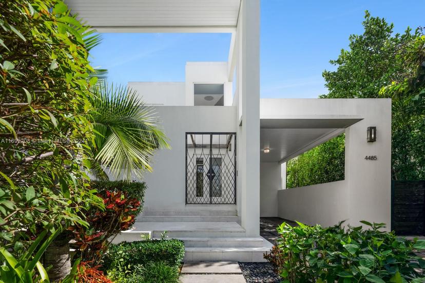 Picture of 4485 Royal Palm Ave, Miami Beach FL 33140