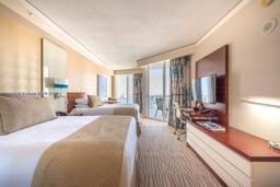 Picture of 18001 Collins Ave # 1504, Sunny Isles Beach, FL 33160