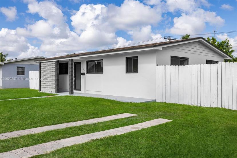 Picture of 765 NW 199Th St, Miami Gardens FL 33169
