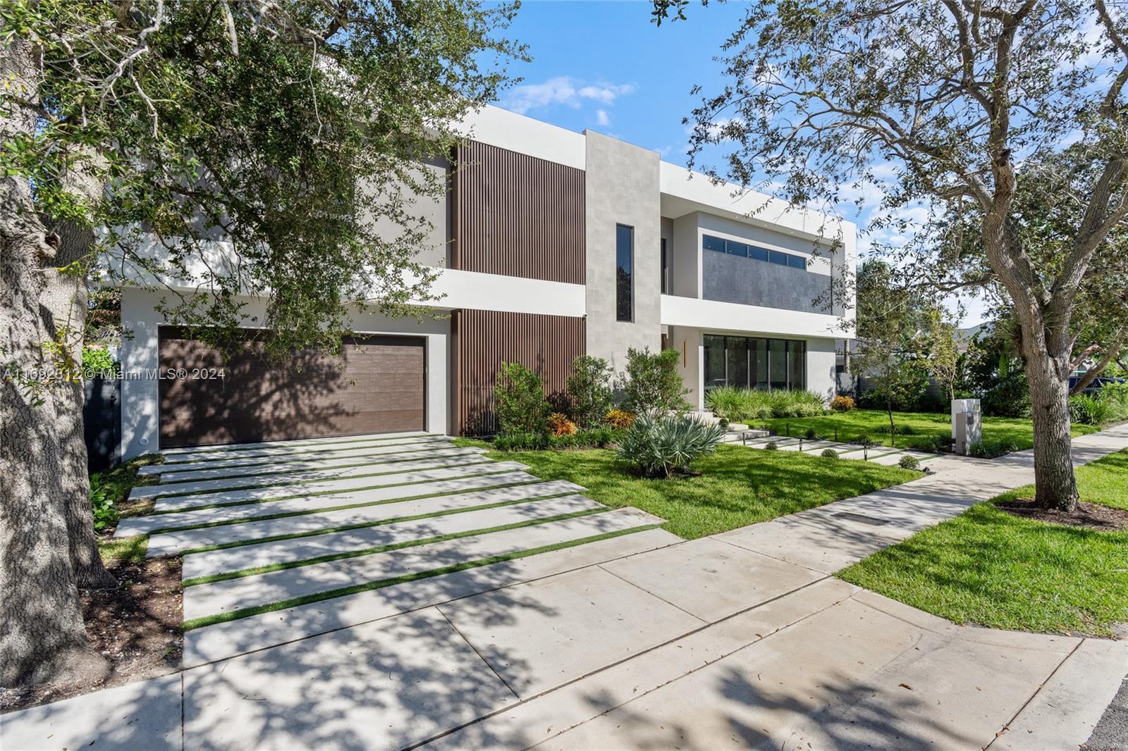 Picture of 801 SE 11Th Ct, Fort Lauderdale, FL 33316