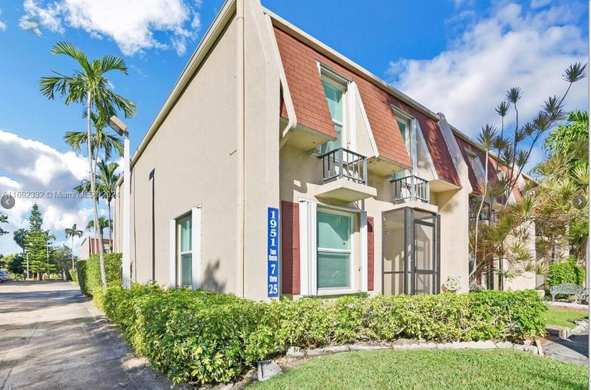 Picture of 1951 Atlantic Shores Blvd # 8, Hallandale Beach FL 33009