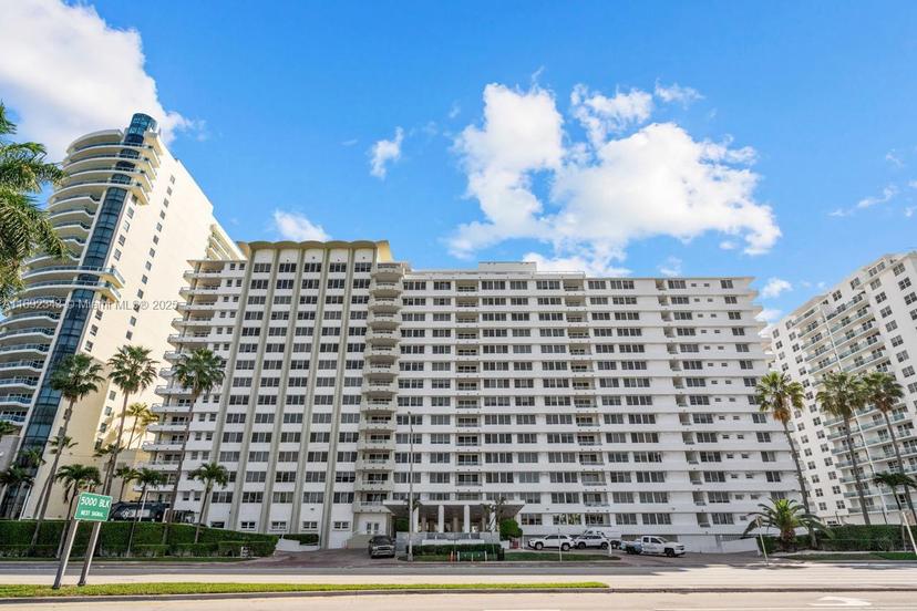 Picture of 5005 Collins Ave # 615, Miami Beach FL 33140