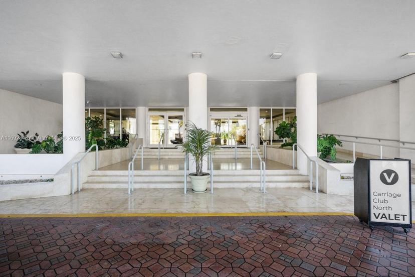 Picture of 5005 Collins Ave # 615, Miami Beach FL 33140