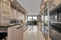 Picture of 9 Island Ave # 614, Miami Beach, FL 33139