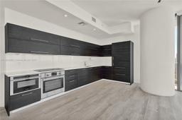 Picture of 45 SW 9Th St # 4306, Miami, FL 33130