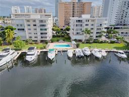 Picture of 120 Golden Isles Dr # 22B, Hallandale Beach, FL 33009