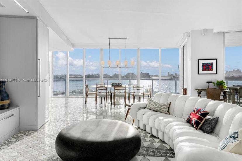 Picture of 1000 S Pointe Dr # 501, Miami Beach FL 33139