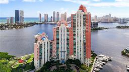 Picture of 3370 Hidden Bay Dr # 2813, Aventura, FL 33180