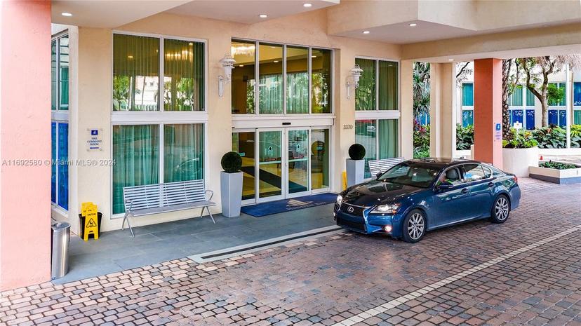 Picture of 3370 Hidden Bay Dr # 2813, Aventura FL 33180