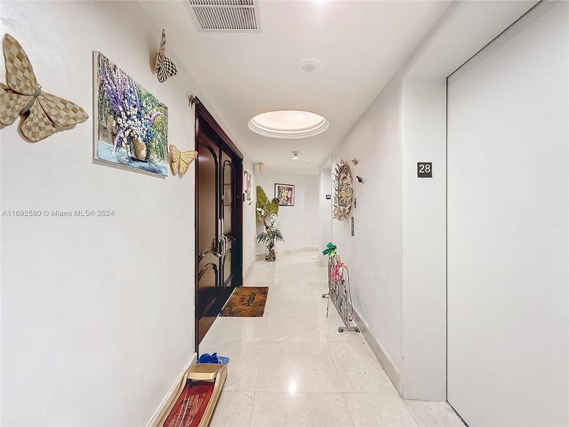 Picture of 3370 Hidden Bay Dr # 2813, Aventura FL 33180